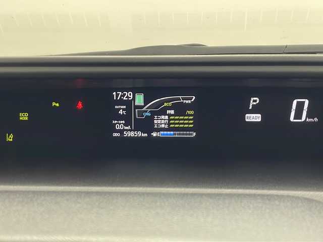 トヨタ アクア S スタイルブラック 秋田県 2020(令2)年 6万km ブラックマイカ 寒冷地仕様　/トヨタセーフティセンス/社外メモリナビ/　　CD/DVD/BT/フルセグTV　/パノラミックビューモニター　/LEDオートライト　/前席シートヒーター　/社外15インチアルミホイール　/ステアリングスイッチ　/横滑り防止装置　/オートマチックハイビーム/電動格納ミラー/スマートキー