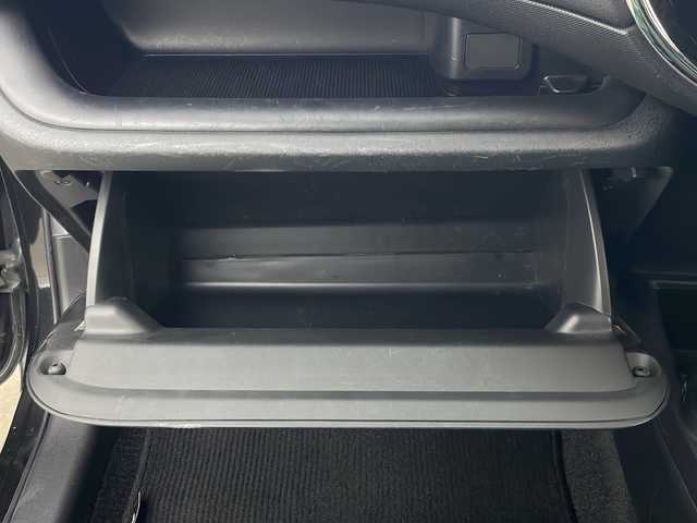 トヨタ アクア S スタイルブラック 秋田県 2020(令2)年 6万km ブラックマイカ 寒冷地仕様　/トヨタセーフティセンス/社外メモリナビ/　　CD/DVD/BT/フルセグTV　/パノラミックビューモニター　/LEDオートライト　/前席シートヒーター　/社外15インチアルミホイール　/ステアリングスイッチ　/横滑り防止装置　/オートマチックハイビーム/電動格納ミラー/スマートキー