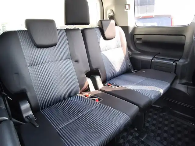 トヨタ ヴォクシー ZS 煌Ⅱ 熊本県 2016(平28)年 10万km ブラック 純正9インチナビ（NSZT-Y66T）/【フルセグTV/Bluetooth/CD/DVD/HDMI】/バックカメラ/純正12.1インチフリップダウンモニター/両側パワースライドドア/衝突被害軽減システム/車線逸脱警報/オートLEDヘッドライト/プッシュスタート/スマートキー/純正16インチAW/ドライブレコーダー/ETC/ウインカーミラー