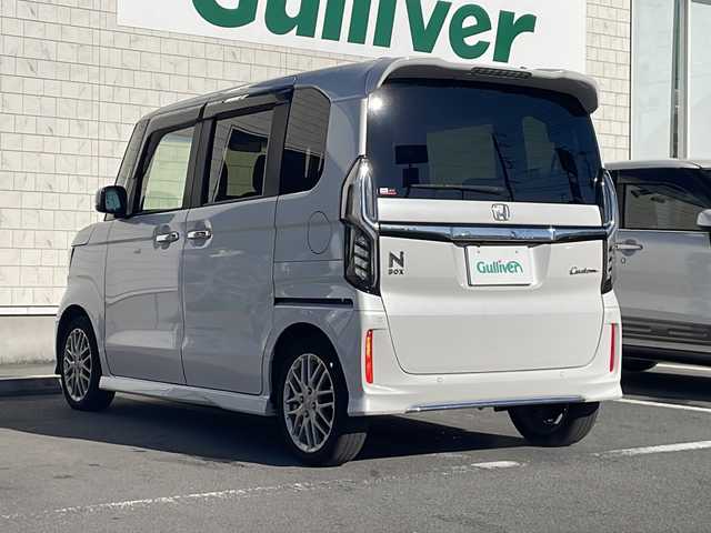 ホンダ Ｎ ＢＯＸ カスタム L ターボ 静岡県 2023(令5)年 2.5万km プラチナホワイトパール /ワンオーナー//純正ナビ/地デジTV//CD/DVD/Bluetooth//バックカメラ//ホンダセンシング//両側パワースライドドア//ハーフレザーシート//純正15インチAW//スマートキー//ETC//保証書//取説