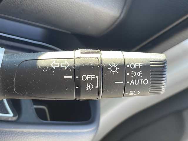 ホンダ Ｎ ＢＯＸ カスタム L ターボ 静岡県 2023(令5)年 2.5万km プラチナホワイトパール /ワンオーナー//純正ナビ/地デジTV//CD/DVD/Bluetooth//バックカメラ//ホンダセンシング//両側パワースライドドア//ハーフレザーシート//純正15インチAW//スマートキー//ETC//保証書//取説