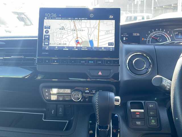 ホンダ Ｎ ＢＯＸ カスタム L ターボ 静岡県 2023(令5)年 2.5万km プラチナホワイトパール /ワンオーナー//純正ナビ/地デジTV//CD/DVD/Bluetooth//バックカメラ//ホンダセンシング//両側パワースライドドア//ハーフレザーシート//純正15インチAW//スマートキー//ETC//保証書//取説