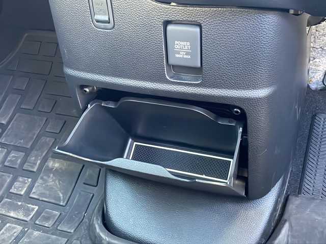 ホンダ Ｎ ＢＯＸ カスタム L ターボ 静岡県 2023(令5)年 2.5万km プラチナホワイトパール /ワンオーナー//純正ナビ/地デジTV//CD/DVD/Bluetooth//バックカメラ//ホンダセンシング//両側パワースライドドア//ハーフレザーシート//純正15インチAW//スマートキー//ETC//保証書//取説