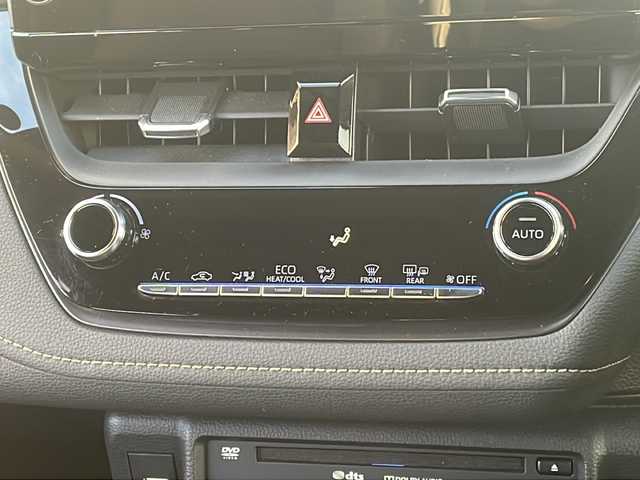 トヨタ カローラツーリング ハイブリッド ダブルバイビー 京都府 2022(令4)年 4.1万km ブラックマイカ/プラチナホワイトパールマイカ モデリスタエアロ　純正ディスプレイオーディオ　ナビ　フルセグ　Ｂｌｕｅｔｏｏｔｈオーディオ　ＤＶＤ再生　レーダークルーズ　ＬＥＤヘッドライト　クリアランスソナー　ビルトインＥＴＣ　スマートキー　禁煙車