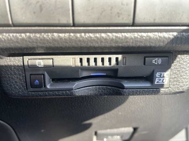 トヨタ カローラツーリング ハイブリッド ダブルバイビー 京都府 2022(令4)年 4.1万km ブラックマイカ/プラチナホワイトパールマイカ モデリスタエアロ　純正ディスプレイオーディオ　ナビ　フルセグ　Ｂｌｕｅｔｏｏｔｈオーディオ　ＤＶＤ再生　レーダークルーズ　ＬＥＤヘッドライト　クリアランスソナー　ビルトインＥＴＣ　スマートキー　禁煙車