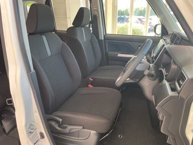 トヨタ ルーミー カスタムG－T 埼玉県 2025(令7)年 0.1千km ブラックマイカメタリック/パールホワイト2トーン スマートアシスト/純正9インチディスプレイオーディオ/　　BT/USB/HDMI/フルセグ/アップルカープレイ/全方位カメラ/両側電動スライドドア/レーダークルーズコントロール/LEDヘッドライト/シートヒーター/純正15インチアルミホイール/コーナーセンサー/ブレーキホールド/スマートキー×2/禁煙車