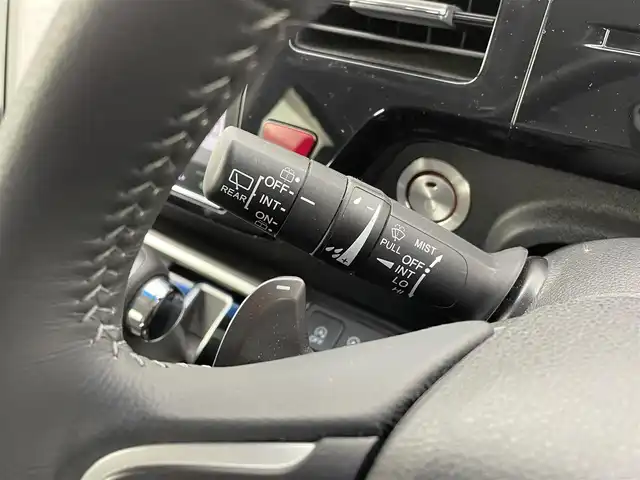 ホンダ ステップワゴン スパーダ クルスピセンシング 大分県 2015(平27)年 6.2万km ホワイトオーキッドパール 純正9インチインターナビ/フルセグTV/ーDISC/ーBluetooth/バックカメラ/ハーフレザー/両側パワースライドドア/ホンダセンシング/衝突軽減ブレーキ/先行車発進お知らせ機能/ACC先行車検知音/標識認識機能/路外逸脱抑制システム/LEDヘッドライト/無限エアロ/純正フリップダウンモニター/レーダークルーズコントロール/オートライト/純正16インチアルミホイール/純正フロアマット/ＥＴＣ/ドライブレコーダー/前席シートヒーター/横滑り防止装置