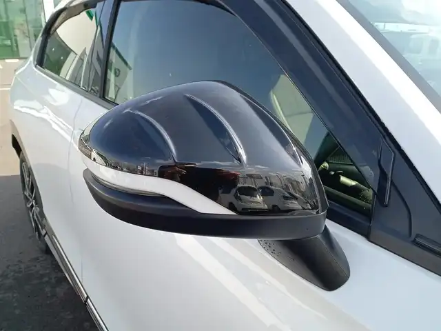 ホンダ ヴェゼル ハイブリッド e:HEV Z 福井県 2021(令3)年 1.9万km プラチナホワイトパール 純正9インチナビ/AM/FM/フルセグ/BT/USB/バックカメラ/無限エアロ/アダプティブクルーズコントロール/前後コーナーセンサー/衝突被害軽減システム/BSM/レーンキープアシスト/横滑り防止装置/ETC２．０/ワイヤレス充電/前後ドライブレコーダー/SOSボタン/前席シートヒーター/オートブレーキホールド/ハーフレザーシート/ステアリングヒーター/電動リアゲート/純正フロアマット/パドルシフト/純正18インチAW/LEDヘッドライト/スマートキー