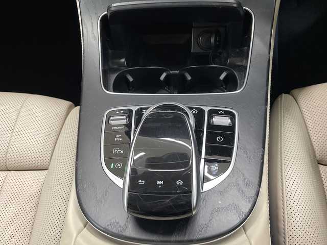 メルセデス・ベンツ Ｅ３００ クーペ スポーツ 長崎県 2018(平30)年 4.9万km オブシディアンブラック 純正メーカーナビ/・フルセグ/・Bluetooth/全方位モニター/サンルーフ/前席パワーシート（D席メモリ付）/前席エアーシート/前席シートヒーター/アクティブブレーキアシスト/ヘッドアップディスプレイ/純正ドラレコ（前方）/純正ETC/LEDヘッドライト/クルーズコントロール/スマートキー/純正19インチアルミ/電動リアゲート/道路標識アシスト/アテンションアシスト/パドルシフト/ステアリングリモコン/フォグ/電格ウィンカーミラー