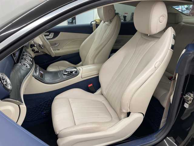 メルセデス・ベンツ Ｅ３００ クーペ スポーツ 長崎県 2018(平30)年 4.9万km オブシディアンブラック 純正メーカーナビ/・フルセグ/・Bluetooth/全方位モニター/サンルーフ/前席パワーシート（D席メモリ付）/前席エアーシート/前席シートヒーター/アクティブブレーキアシスト/ヘッドアップディスプレイ/純正ドラレコ（前方）/純正ETC/LEDヘッドライト/クルーズコントロール/スマートキー/純正19インチアルミ/電動リアゲート/道路標識アシスト/アテンションアシスト/パドルシフト/ステアリングリモコン/フォグ/電格ウィンカーミラー