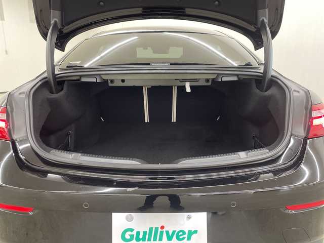 メルセデス・ベンツ Ｅ３００ クーペ スポーツ 長崎県 2018(平30)年 4.9万km オブシディアンブラック 純正メーカーナビ/・フルセグ/・Bluetooth/全方位モニター/サンルーフ/前席パワーシート（D席メモリ付）/前席エアーシート/前席シートヒーター/アクティブブレーキアシスト/ヘッドアップディスプレイ/純正ドラレコ（前方）/純正ETC/LEDヘッドライト/クルーズコントロール/スマートキー/純正19インチアルミ/電動リアゲート/道路標識アシスト/アテンションアシスト/パドルシフト/ステアリングリモコン/フォグ/電格ウィンカーミラー