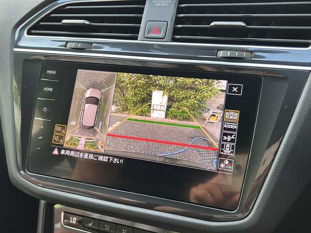 フォルクスワーゲン ティグアン TDI 4モーション Rライン ブラックスタイル 兵庫県 2018(平30)年 8.4万km ディープブラックパールエフェクト ワンオーナー/純正メーカーナビ/ Bluetooth/USB/AppleCarPlay/AndroidAuto/全方位カメラ/４WD/MTモード付AT/純正ビルトインETC2.0/電動リアゲート/ルーフレール/パワーシート（D席）/シートヒーター（D+N席）/シートメモリ/ヘッドアップディスプレイ/ブラインドスポットモニター/オートブレーキホールド/アイドリングストップ/アンチロック・ブレーキ・システム/レーンキープアシスト/パーキングアシスト/前後コーナーセンサー/横滑り防止装置/盗難防止装置/衝突被害軽減システム/パワーウィンドウ/パワーステアリング/純正フロアマット/純正アルミホイール/LEDヘッドライト/エアバッグ（W+サイド）/カーテンエアバッグ/スペアキー（1本）/保証書/取扱説明書