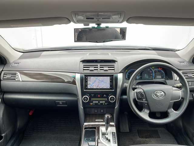 トヨタ カムリ ハイブリット 岩手県 2011(平23)年 12.9万km 紺 純正ナビ　バックカメラ　フルセグ　Ｂｌｕｅｔｏｏｔｈ　ＣＤ／ＤＶＤ再生　ビルドインＥＴＣ　ＬＥＤヘッドライト　盗難防止システム　衝突安全ボディー　フロントエアロパーツ　スマートキー　１８インチＡＷ