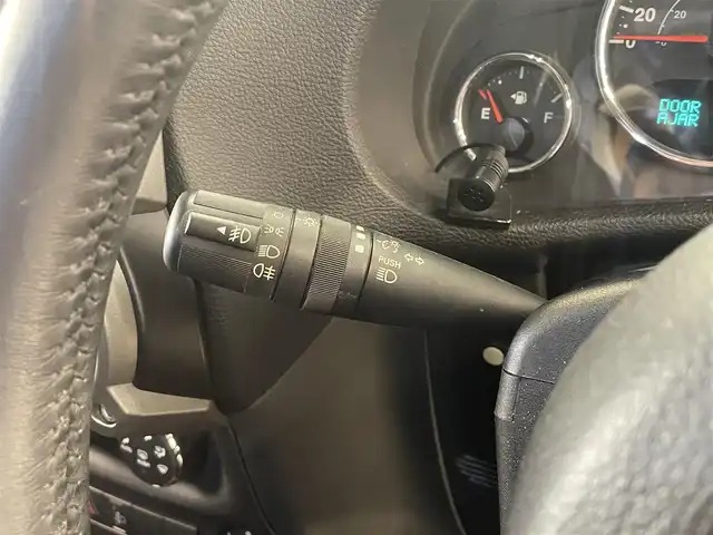 クライスラー・ジープ ジープ ラングラー アンリミテッド スポーツ 岡山県 2018(平30)年 6.4万km ブラック ＡＬＰＩＮＥ製ナビ（ＥＸ９Ｚ）/クルーズコントロール/フルセグ/Ｂｌｕｅｔｏｏｔｈ/ダウンヒルアシスト/純正マット/ＭＴモード付ＡＴ/ＥＴＣ/バックカメラ/純正ＡＷ/社外LEDバルブ/トランクマット/ESC