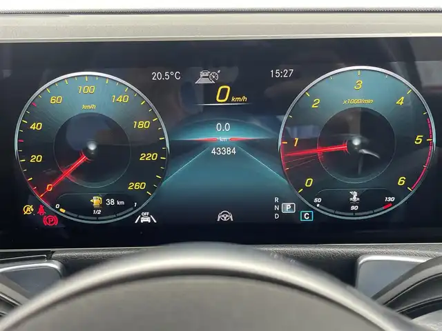 メルセデス・ベンツ ＧＬＢ２００ｄ AMGライン 東京都 2020(令2)年 4.4万km ポーラホワイト パノラミックスライディングルーフ/純正ナビ/USB/Bluetooth接続/360°カメラ/ハーフレザーシート/シートヒーター/ETC2.0/レーダーセーフティパッケージ/アダプティブクルーズコントロール/ブラインドスポットモニター/レーンキープアシスト/衝突被害軽減ブレーキ/スマートキー/ドライブレコーダー/パワーバックドア
