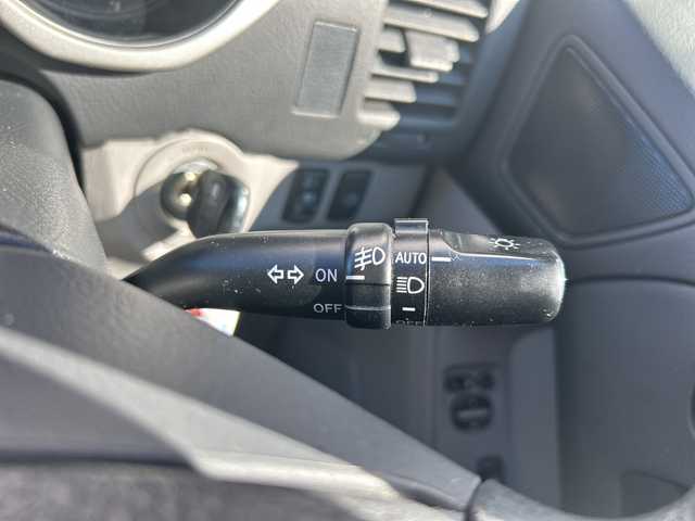 トヨタ ハイラックス サーフ SSR－X LTD 埼玉県 2007(平19)年 14.4万km ブラック ＥＴＣ　/バックカメラ　/純正フロア　/純オーディオ　/ＦＭ／ＡＭ／ＴＶ／ＡＵＸ／ＢＴ／ＳＤ／ＣＤ／ＤＶＤ　/４ＷＤ　/ＬＥＤライト　/センターデフロック　/カロゼリアオーディオ　/レーダー探知機/ルーフレール/社外ナビ/17インチ社外アルミホイール/スペアキー3本/保証書　/取扱説明書