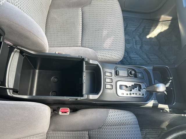 トヨタ ハイラックス サーフ SSR－X LTD 埼玉県 2007(平19)年 14.4万km ブラック ＥＴＣ　/バックカメラ　/純正フロア　/純オーディオ　/ＦＭ／ＡＭ／ＴＶ／ＡＵＸ／ＢＴ／ＳＤ／ＣＤ／ＤＶＤ　/４ＷＤ　/ＬＥＤライト　/センターデフロック　/カロゼリアオーディオ　/レーダー探知機/ルーフレール/社外ナビ/17インチ社外アルミホイール/スペアキー3本/保証書　/取扱説明書