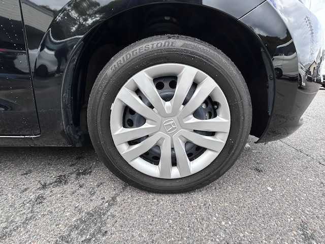 ホンダ フィット e:HEVホーム 大阪府 2023(令5)年 4.6万km クリスタルブラックパール 純正ディスプレイオーディオ(BT/USB/フルセグ)/バックカメラ/衝突被害軽減システム/レーンキープアシスト/コーナーセンサー/アダクティブクルーズコントロール/オートライト/オートマチックハイビーム/純正フロアマット/純正ドライブレコーダー/純正ビルトインETC/ハーフレザー/アイドリングストップ/LEDヘッドライト