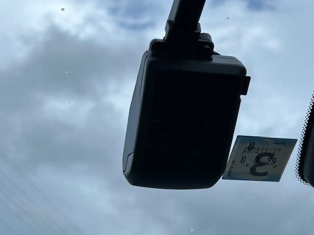 ホンダ フィット e:HEVホーム 大阪府 2023(令5)年 4.6万km クリスタルブラックパール 純正ディスプレイオーディオ(BT/USB/フルセグ)/バックカメラ/衝突被害軽減システム/レーンキープアシスト/コーナーセンサー/アダクティブクルーズコントロール/オートライト/オートマチックハイビーム/純正フロアマット/純正ドライブレコーダー/純正ビルトインETC/ハーフレザー/アイドリングストップ/LEDヘッドライト