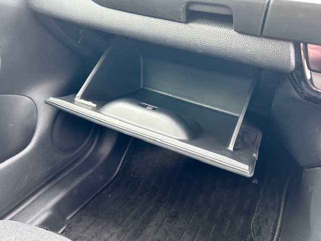 ホンダ フィット e:HEVホーム 大阪府 2023(令5)年 4.6万km クリスタルブラックパール 純正ディスプレイオーディオ(BT/USB/フルセグ)/バックカメラ/衝突被害軽減システム/レーンキープアシスト/コーナーセンサー/アダクティブクルーズコントロール/オートライト/オートマチックハイビーム/純正フロアマット/純正ドライブレコーダー/純正ビルトインETC/ハーフレザー/アイドリングストップ/LEDヘッドライト