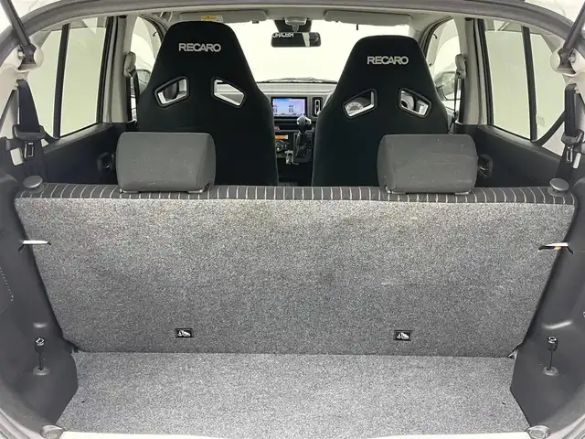 スズキ アルト ワークス 岡山県 2019(平31)年 5.3万km ピュアホワイトP 社外ナビ MR-MZ077/地デジ/Bluetooth/CD/DVD/USB/バックカメラ/ETC/衝突軽減ブレーキ/LEDヘッドライト/オートライト/パドルシフト /レカロシート/ブリッツ車高調/車内純正サス積み込み/フロアマット/プッシュスタート /スマートキー/ターボ/ドアバイザー