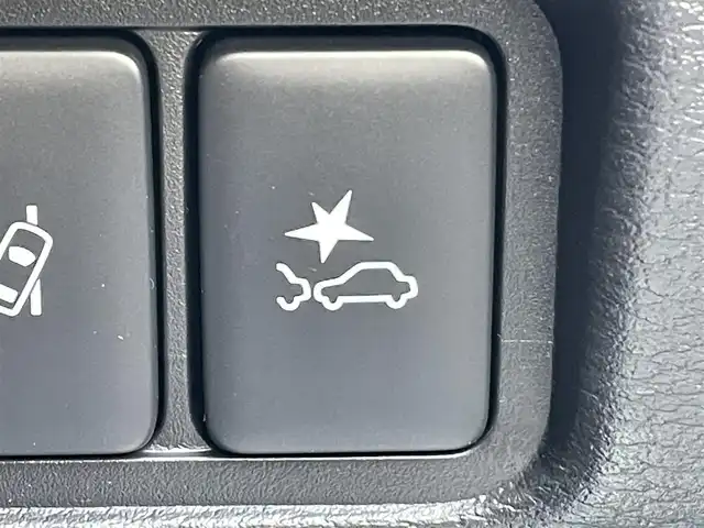 三菱 デリカＤ：５ P 東京都 2023(令5)年 0.1千km ホワイトダイヤモンド 純正10型ナビ /両側パワースライドドア/レーダークルーズコントロール /オートマチックハイビーム /衝突被害軽減ブレーキ /車線逸脱警報システム /誤発進抑制機能 /後側方車両検知警報システム /後退時車両検知/プッシュエンジンスタート/スマートキー/保証書＆取説