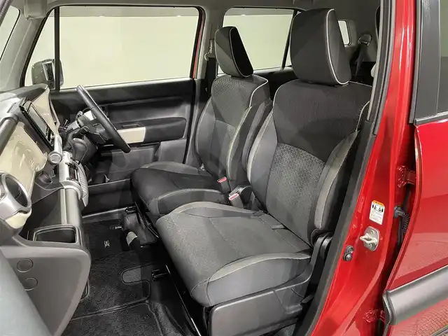 スズキ クロスビー HYBRID MZ 愛知県 2020(令2)年 4.8万km バーニングレッドパールメタリック/ブラック2トーン ナビ/衝突軽減ブレーキ/レーダークルーズコントロール/シートヒーター/LEDヘッドライト/ETC/Bluetooth/コーナーセンサー/レーンキープアシスト/オートハイビーム/プッシュスタート/スマートキー/CD/DVD再生/アイドリングストップ/ミュージックサーバー/純正フロアマット/純正アルミホイール/オートライト/禁煙車/2トーンカラー/パドルシフト/ウィンカーミラー/電動格納ミラー/フォグランプ/ISOFIX/シートバックテーブル/オートエアコン/横滑り防止装置/盗難警報装着車