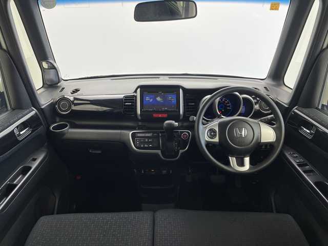 ホンダ Ｎ ＢＯＸ カスタムG SSブラックスタイル 愛知県 2016(平28)年 4.8万km プレミアムホワイトパールⅡ 社外ナビ/・ワンセグ/・Ｂｌｕｅｔｏｏｔｈ/・ＤＶＤ/ＣＤ/バックカメラ/両側パワースライドドア/シートヒーター/シーケンシャルウィンカー/社外ミラー/アイドリングストップ/スペアキー