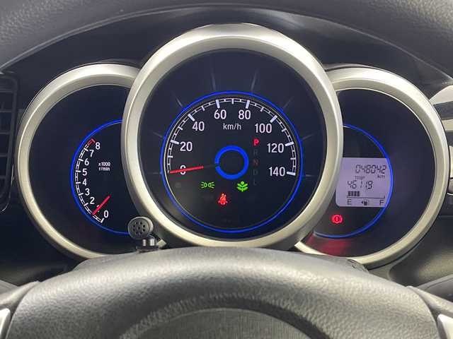 ホンダ Ｎ ＢＯＸ カスタムG SSブラックスタイル 愛知県 2016(平28)年 4.8万km プレミアムホワイトパールⅡ 社外ナビ/・ワンセグ/・Ｂｌｕｅｔｏｏｔｈ/・ＤＶＤ/ＣＤ/バックカメラ/両側パワースライドドア/シートヒーター/シーケンシャルウィンカー/社外ミラー/アイドリングストップ/スペアキー