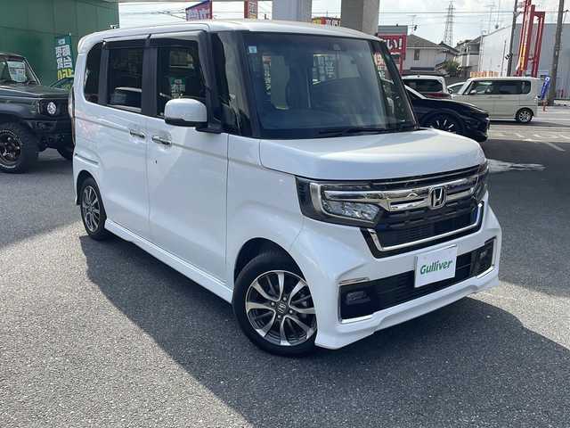 ホンダ Ｎ ＢＯＸ カスタム L 埼玉県 2021(令3)年 3.2万km プラチナホワイトパール Honda SENSING/衝突被害軽減ブレーキ/ACC/レーンアシスト/クリアランスソナー/社外ナビ/・AM/FM/CD/DVD/BT/USB/フルセグTV/片側パワースライドドア/前席シートヒーター/LEDヘッドライト/フォグランプ/ウインカーミラー/前後ドライブレコーダー/プッシュスタート/スマートキー/取扱説明書