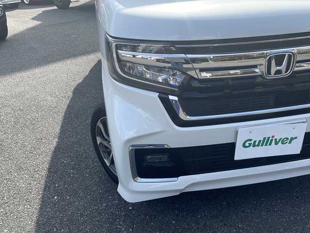 ホンダ Ｎ ＢＯＸ カスタム L 埼玉県 2021(令3)年 3.2万km プラチナホワイトパール Honda SENSING/衝突被害軽減ブレーキ/ACC/レーンアシスト/クリアランスソナー/社外ナビ/・AM/FM/CD/DVD/BT/USB/フルセグTV/片側パワースライドドア/前席シートヒーター/LEDヘッドライト/フォグランプ/ウインカーミラー/前後ドライブレコーダー/プッシュスタート/スマートキー/取扱説明書