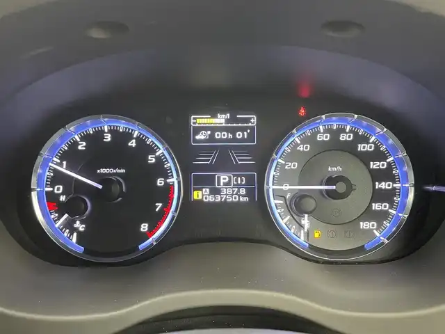 スバル レヴォーグ 1．6GT アイサイト Sスタイル 富山県 2015(平27)年 6.4万km ダークグレーメタリック 4WD/ワンオーナー/純正ナビ(AM/FM/CD/DVD/BT)/フルセグTV/バックカメラ/レーダークルーズコントロール/レーンキープアシスト/電子パーキングブレーキ/ダウンヒルアシストコントロール/衝突軽減ブレーキ/アイドリングストップ/ETC/横滑り防止装置/トノカバー/LEDヘッドライト/オートライト/純正AW/純正フロアマット/スマートキー/スペアキー1本/プッシュスタート/取扱説明書/保証書