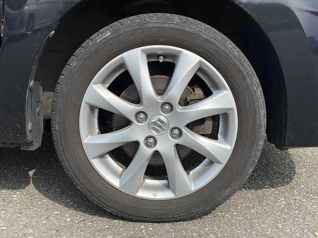 スズキ ソリオ G4 新潟県 2013(平25)年 7.8万km ブルーイッシュブラックパール3 4WD/CD/AUX/USB/バックカメラ/片側パワースライドドア/ステアリングスイッチ/運転席シートヒーター /スマートキー/プッシュスタート/純正15インチアルミホイール/社外15インチAW冬タイヤ車載