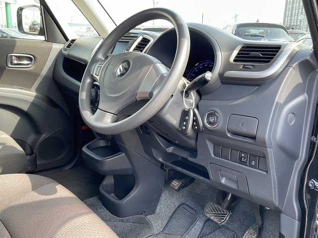 スズキ ソリオ G4 新潟県 2013(平25)年 7.8万km ブルーイッシュブラックパール3 4WD/CD/AUX/USB/バックカメラ/片側パワースライドドア/ステアリングスイッチ/運転席シートヒーター /スマートキー/プッシュスタート/純正15インチアルミホイール/社外15インチAW冬タイヤ車載