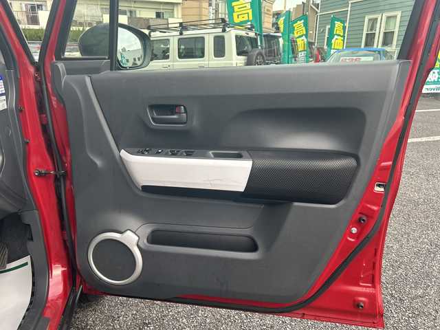 スズキ ハスラー G 神奈川県 2015(平27)年 7.9万km フェニックスレッドパール/ブルーイッシュブラックパール 社外ナビ【CD/DVD/SD/ワンセグTV】/衝突被害軽減システム/盗難防止装置/横滑り防止装置/アイドリングストップ/ヘッドライトレベライザー/D席シートヒーター/ETC/ISOFIX/社外フロアマット/電動格納ミラー/スマートキー/プッシュスタート/取扱説明書/保証書