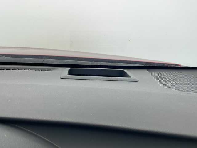 トヨタ プリウス A ツーリングセレクション 愛知県 2018(平30)年 7万km エモーショナルレッド 衝突軽減システム/純正ナビ/レーダークルーズコントロール/シートヒーター/フルセグ/CD DVD/Bluetooth/バックカメラ/コーナーセンサー/純正アルミホイール/ブラインドスポットモニター/LEDヘッドライト/オートマチックハイビーム/ドライブレコーダー/ETC/ステアリングスイッチ/スマートキー/プッシュスタート