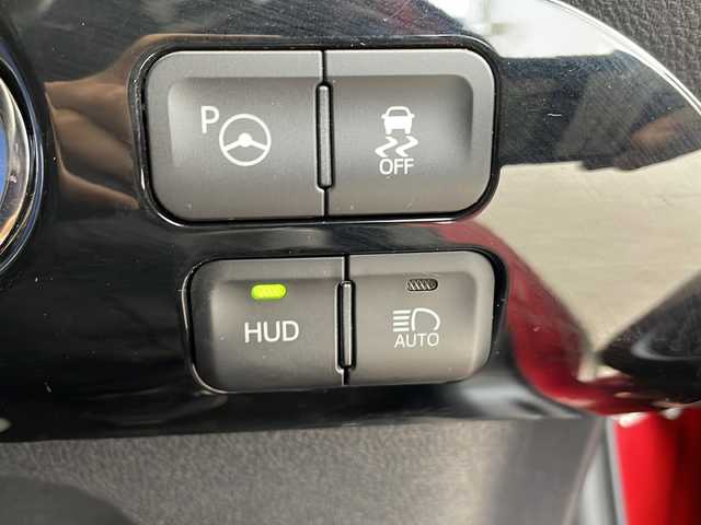 トヨタ プリウス A ツーリングセレクション 愛知県 2018(平30)年 7万km エモーショナルレッド 衝突軽減システム/純正ナビ/レーダークルーズコントロール/シートヒーター/フルセグ/CD DVD/Bluetooth/バックカメラ/コーナーセンサー/純正アルミホイール/ブラインドスポットモニター/LEDヘッドライト/オートマチックハイビーム/ドライブレコーダー/ETC/ステアリングスイッチ/スマートキー/プッシュスタート