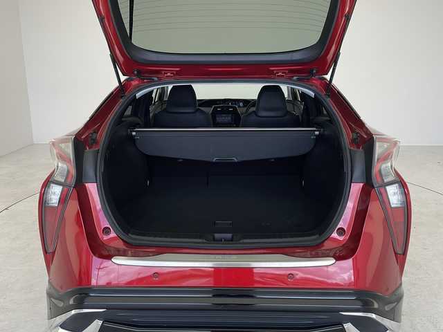 トヨタ プリウス A ツーリングセレクション 愛知県 2018(平30)年 7万km エモーショナルレッド 衝突軽減システム/純正ナビ/レーダークルーズコントロール/シートヒーター/フルセグ/CD DVD/Bluetooth/バックカメラ/コーナーセンサー/純正アルミホイール/ブラインドスポットモニター/LEDヘッドライト/オートマチックハイビーム/ドライブレコーダー/ETC/ステアリングスイッチ/スマートキー/プッシュスタート