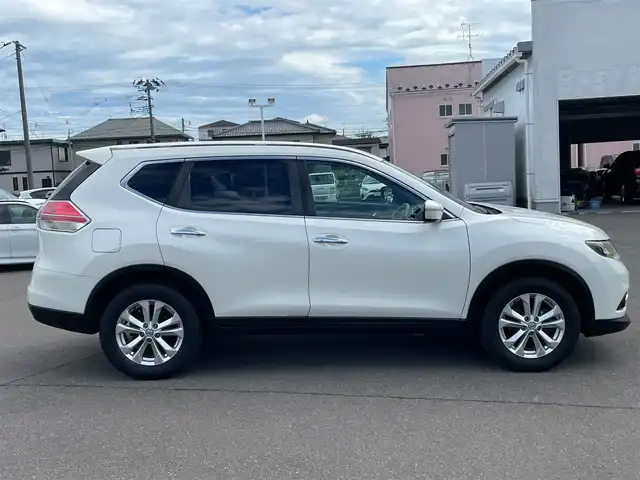 日産 エクストレイル 20X エマージェンシーブレーキ 宮城県 2015(平27)年 10.3万km ブリリアントホワイトパール (株)IDOMが運営する【じしゃロン仙台店】の自社ローン専用車両になりますこちらは現金またはオートローンご利用時の価格です。自社ローンご希望の方は別途その旨お申付け下さい/SDナビ/フルセグ/Bluetooth/CD/DVD/バックカメラ/ETC/シートヒーター/HIDヘッドライト