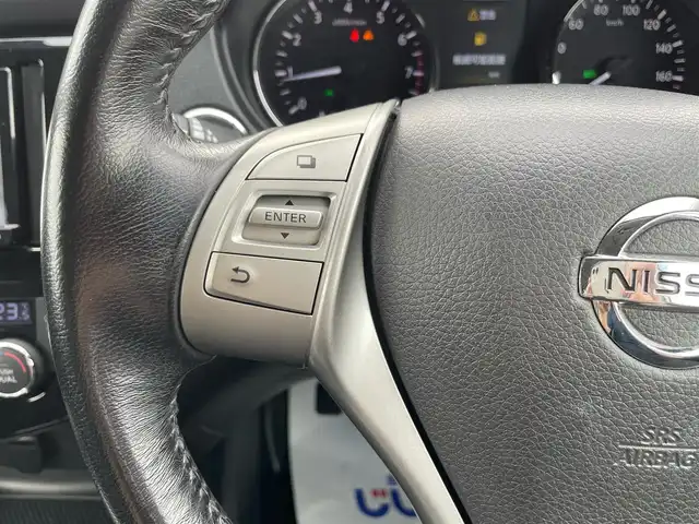 日産 エクストレイル 20X エマージェンシーブレーキ 宮城県 2015(平27)年 10.3万km ブリリアントホワイトパール (株)IDOMが運営する【じしゃロン仙台店】の自社ローン専用車両になりますこちらは現金またはオートローンご利用時の価格です。自社ローンご希望の方は別途その旨お申付け下さい/SDナビ/フルセグ/Bluetooth/CD/DVD/バックカメラ/ETC/シートヒーター/HIDヘッドライト