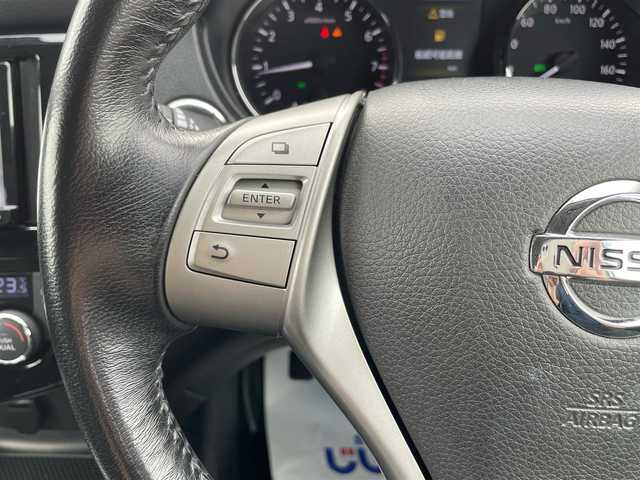 日産 エクストレイル 20X エマージェンシーブレーキ 福岡県 2015(平27)年 10.3万km ブリリアントホワイトパール (株)IDOMが運営する【じしゃロン八幡西店】の自社ローン専用車両になります。こちらは現金またはオートローンご利用時の価格です。自社ローンご希望の方は別途その旨お申付け下さい/SDナビ/フルセグ/Bluetooth/CD/DVD/バックカメラ/ETC/シートヒーター/HIDヘッドライト