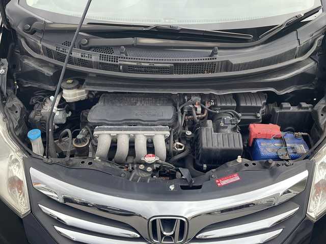 ホンダ フリード GH 長野県 2012(平24)年 11.4万km プレミアムブラキッシュパール ・純正7インチナビゲーション/CD DVD ワンセグTV/・バックカメラ/・ETC/・片側パワースライドドア/・アイドリングストップ/・スマートキー/・社外15インチアルミホイール