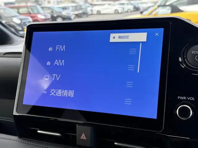 トヨタ ヴォクシー ハイブリッド S－Z 大分県 2025(令7)年 0.2万km アティチュードブラックマイカ ・純正ナビ(CD/DVD/BT/USB)/・フリップダウンモニター/・バックカメラ/・フルセグテレビ/・プリクラッシュセーフティ/・コーナーセンサー/・AC100V/・オートハイビーム/・シートヒーター/・ブレーキホールド/・ステアリングリモコン/・スマートキー/・プッシュスタート