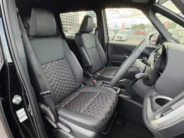 トヨタ ヴォクシー ハイブリッド S－Z 大分県 2025(令7)年 0.2万km アティチュードブラックマイカ ・純正ナビ(CD/DVD/BT/USB)/・フリップダウンモニター/・バックカメラ/・フルセグテレビ/・プリクラッシュセーフティ/・コーナーセンサー/・AC100V/・オートハイビーム/・シートヒーター/・ブレーキホールド/・ステアリングリモコン/・スマートキー/・プッシュスタート