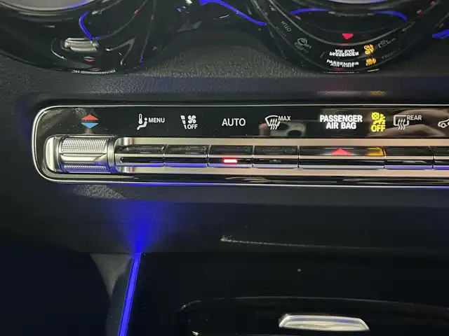 メルセデス・ベンツ ＧＬＢ２５０ 4マチック スポーツ 新潟県 2021(令3)年 4.6万km デジタルホワイト ナビゲーションパッケージ/・テレビ機能/・アクティブステアリングアシスト/・トラフィックサインアシスト/レーダーセーフティパッケージ/・アクティブブレーキアシスト/・アクティブディスタンスアシスト/・アクティブブラインドスポットアシスト/３６０°カメラシステム/メモリー付フルパワーシート/シートヒーター/クルーズコントロール＆可変スピードリミッター/パドルシフト/ホイール付きスタッドレス車載/４WD/アイドリングストップ/スペアキー１本/ETC2.0/アンビエントライト（64色）