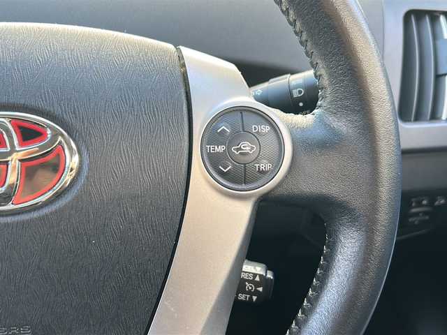 トヨタ プリウス G 広島県 2015(平27)年 7.4万km ブラック 禁煙/モデリスタエアロ/クルーズコントロール/純正８型ナビ（NSZA-X64T）/・フルセグ/CD/DVD/SD/SDREC/バックカメラ/革巻きステアリング/ステアリングスイッチ/オートライト/トノカバー/純正ドアバイザー/電動格納ウィンカーミラー/社外ドライブレコーダー（DC-DR412）/ETC/スマートキー/プッシュスタート/スペアキー/純正17インチアルミホイール