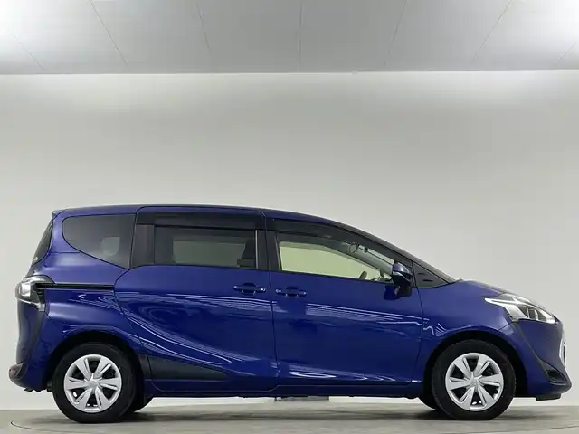 トヨタ シエンタ G 埼玉県 2020(令2)年 5万km ダークブルーマイカM 純正９型ナビ　両側　Ｂカメラ　ＥＴＣ　ＬＥＤヘッドライト　前後ドライブレコーダー　フルセグTV　Bluetooth　CD/DVD　スマートキー　衝突被害軽減　純正フロアマット　フルフラット