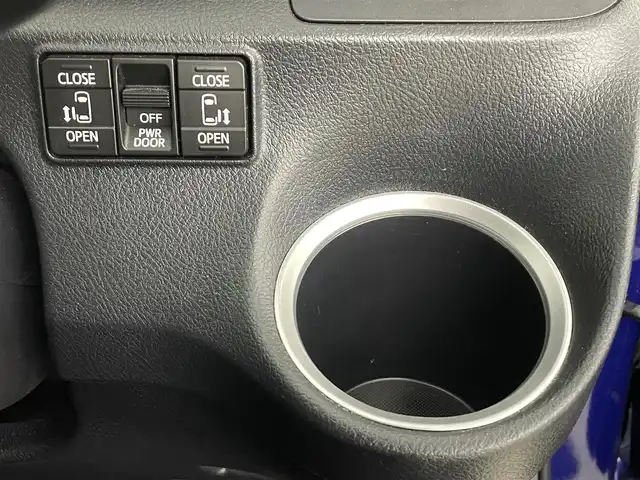 トヨタ シエンタ G 埼玉県 2020(令2)年 5万km ダークブルーマイカM 純正９型ナビ　両側　Ｂカメラ　ＥＴＣ　ＬＥＤヘッドライト　前後ドライブレコーダー　フルセグTV　Bluetooth　CD/DVD　スマートキー　衝突被害軽減　純正フロアマット　フルフラット