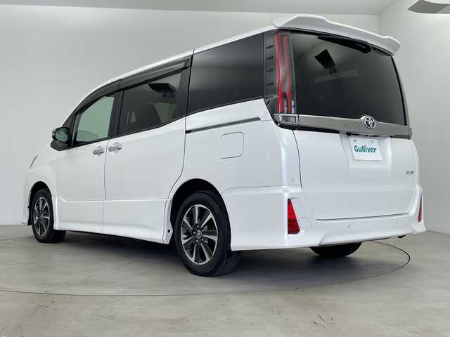 トヨタ ノア Si ダブルバイビーⅢ 鹿児島県 2020(令2)年 2.8万km ホワイトパールクリスタルシャイン ディーラーナビ　/（フルセグ/Bluetooth/CD/DVD）/フリップダウンモニター　/バックカメラ　/ドライブレコーダー　/ハーフレザー　/両側パワースライドドア　/オートホールド　/レーンキープアシスト　/クルーズコントロール　/バイザー　/オートハイビーム/ETC2.0/LEDヘッドライト/衝突軽減ブレーキ/スマートキー