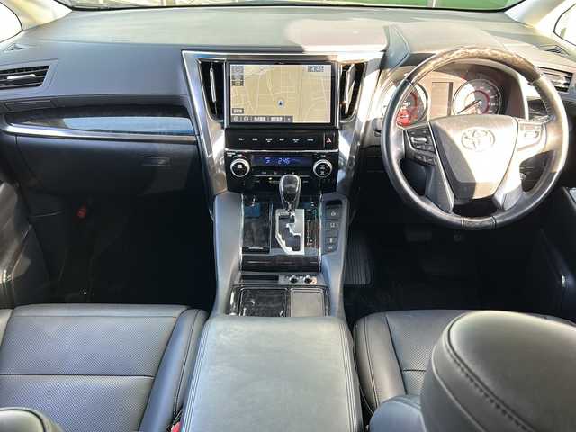 トヨタ ヴェルファイア Z Gエディション 岐阜県 2019(令1)年 8.8万km ブラック 登録時走行距離87961km/登録時走行距離87961km/純正１０インチナビ(NSZN-Z68T)/バックモニター/フルセグテレビ/モデリスタエアロ/サンルーフ/１２インチフリップダウンモニター/ステアリングヒーター/パワーシート/エアシート/シートヒーター/フォグランプ/ＥＴＣ/LEDヘッドライト/横滑り防止装置/衝突被害軽減システム/オートマチックハイビーム/両側パワースライドドア/スマートキー/プッシュスタート